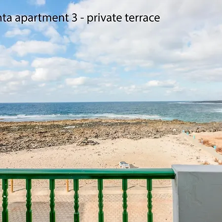 Quemao - With Sea View 拉桑塔